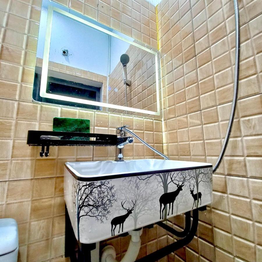 Amelie Homestay Hanoi Eksteriør bilde